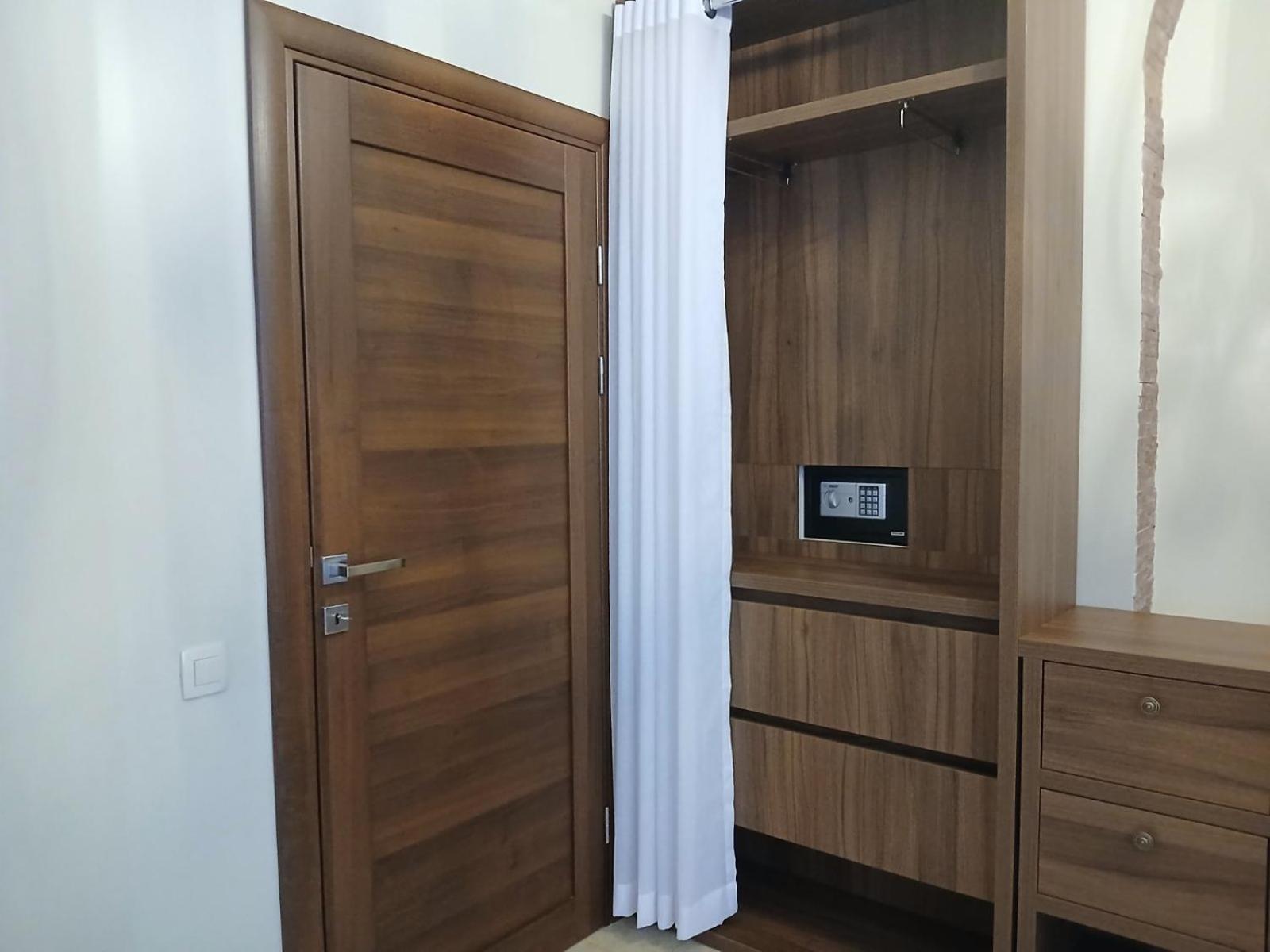 Eco Hotel Carrubba Donja Lastva Habitación foto